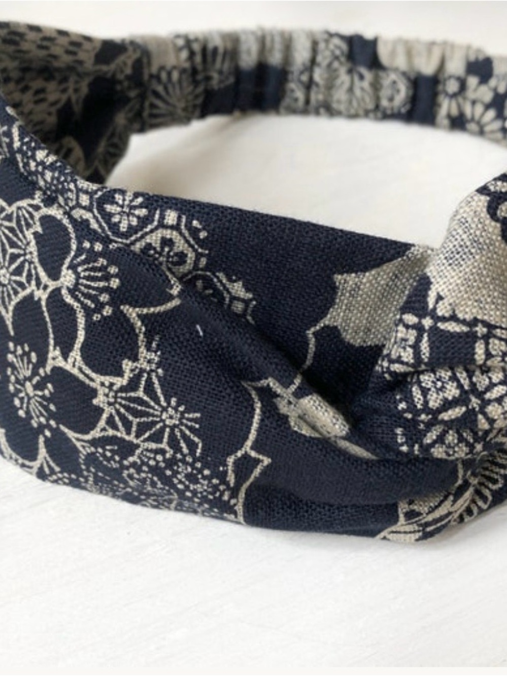 🥥Navy Floral Twisted Headband🥥